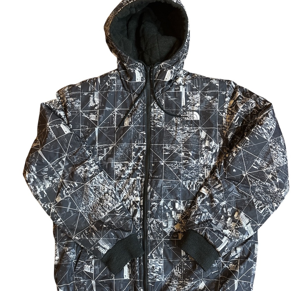 The North Face Men's Black and Gray Patterned Jacket